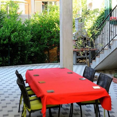 Topic Hill Apartments Сплит Екстериор снимка