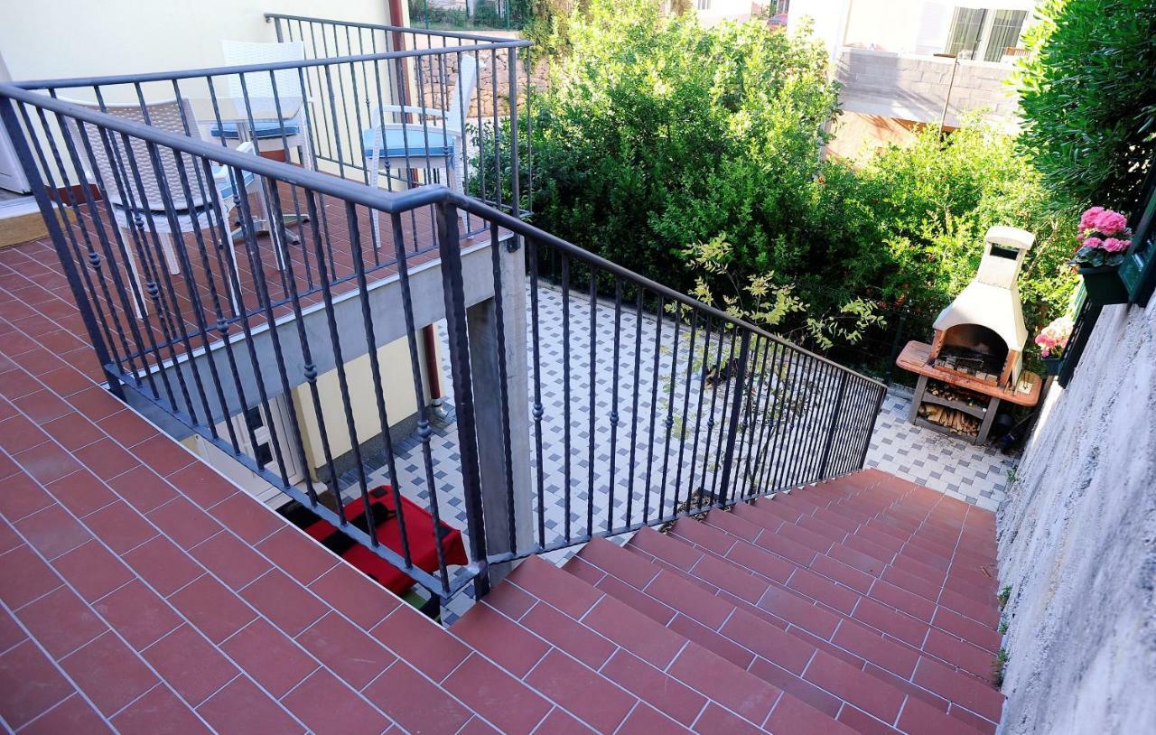 Topic Hill Apartments Сплит Екстериор снимка