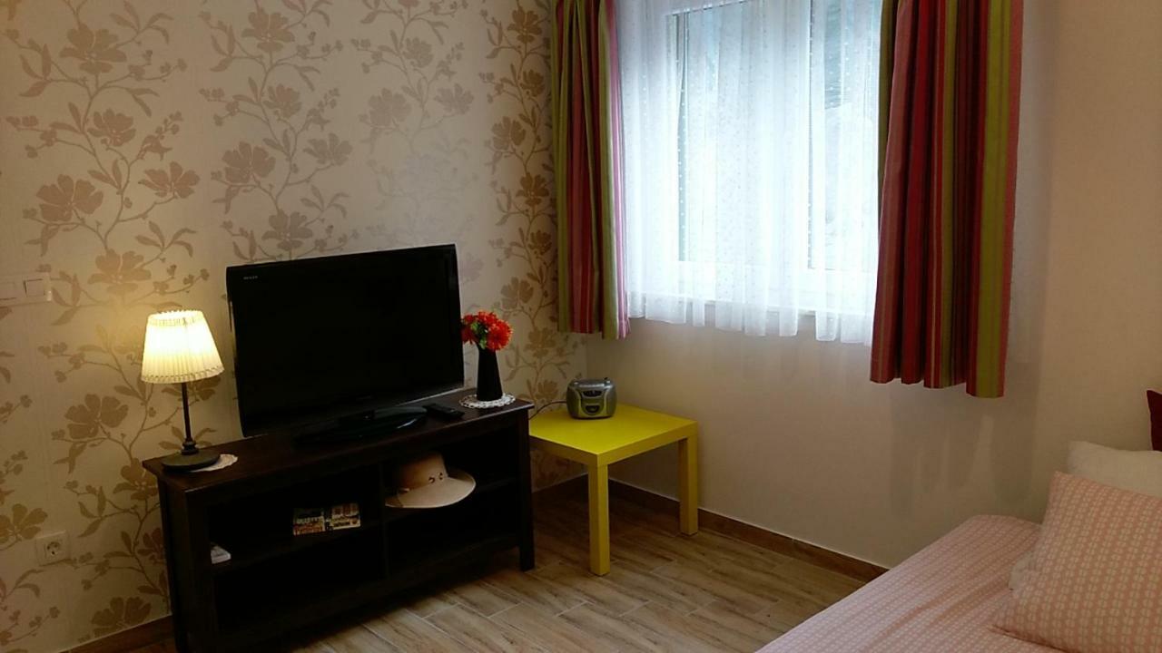 Topic Hill Apartments Сплит Екстериор снимка