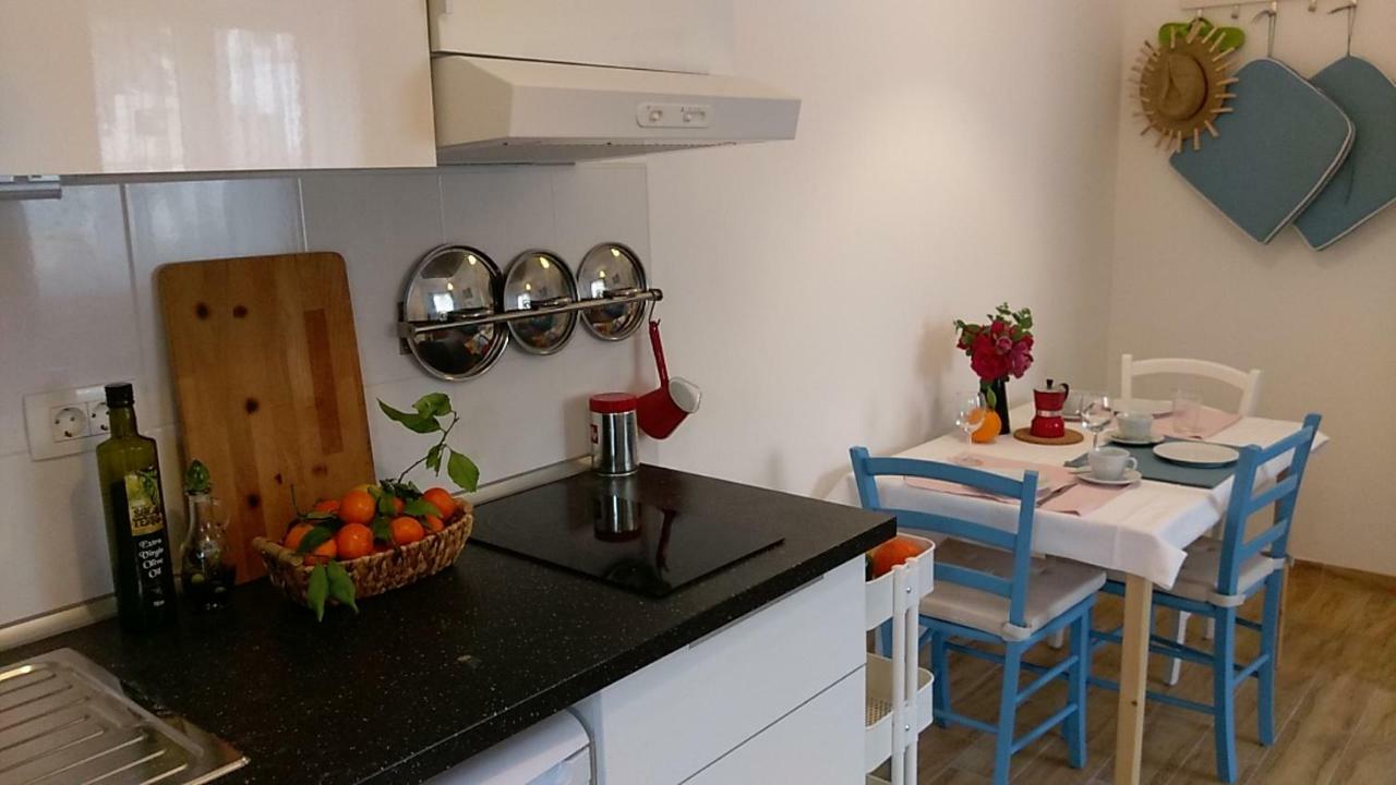 Topic Hill Apartments Сплит Екстериор снимка