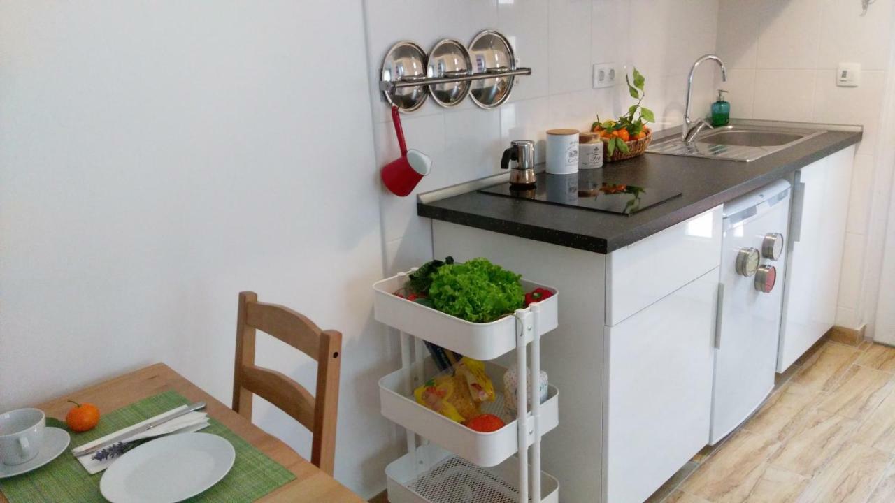 Topic Hill Apartments Сплит Екстериор снимка